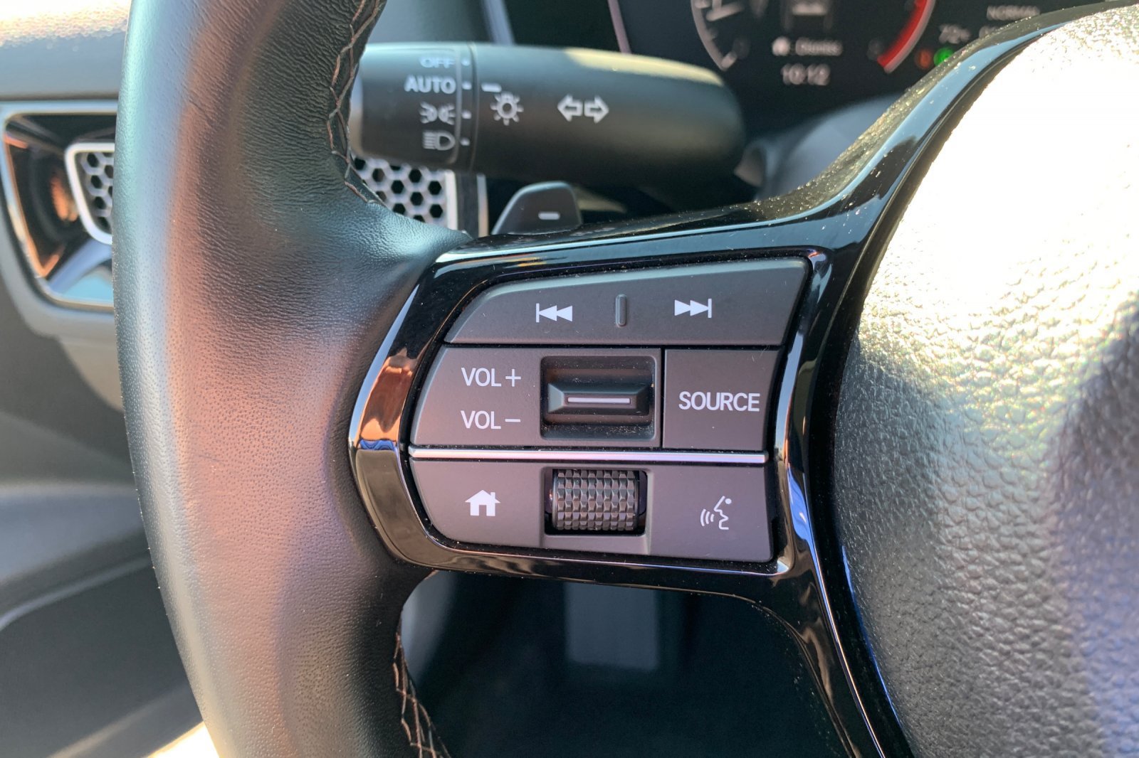 Used 2024 Honda Civic Sport image 28