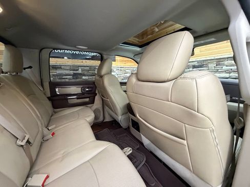 Used 2017 RAM 1500 Laramie w/ Convenience Group AWD/4WD image 49
