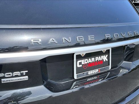Used 2019 Land Rover Range Rover Sport Supercharged AWD/4WD image 31