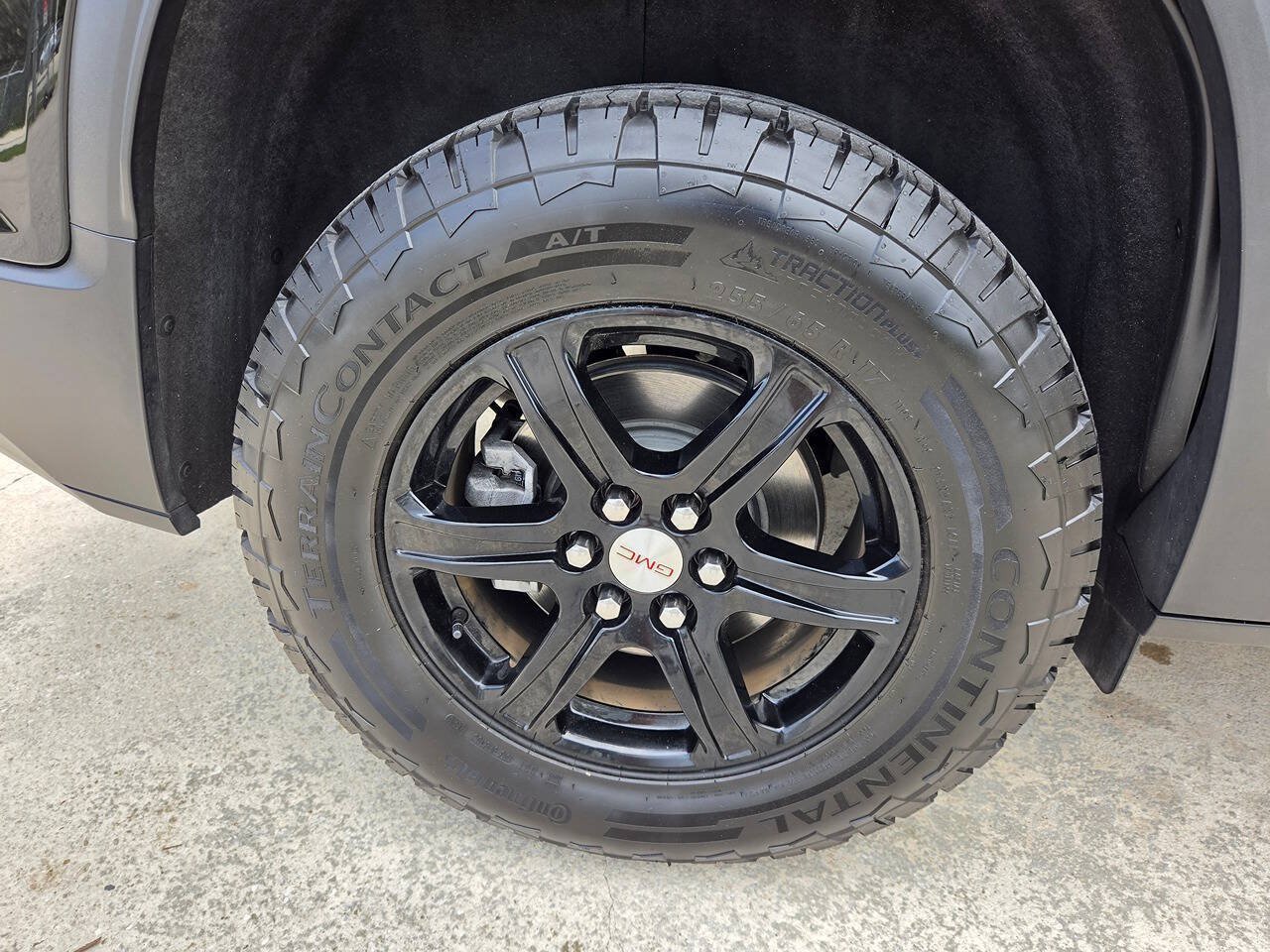 Used 2023 GMC Acadia AT4 AWD/4WD image 17