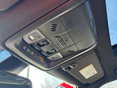 Used 2025 Chevrolet Blazer RS image 14