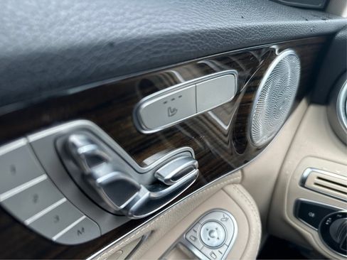 Used 2015 Mercedes-Benz C 300 4MATIC Sedan image 53