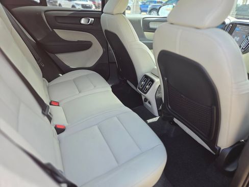 Used 2026 Volvo XC40 B5 Plus w/ Protection Package Premier AWD/4WD image 11