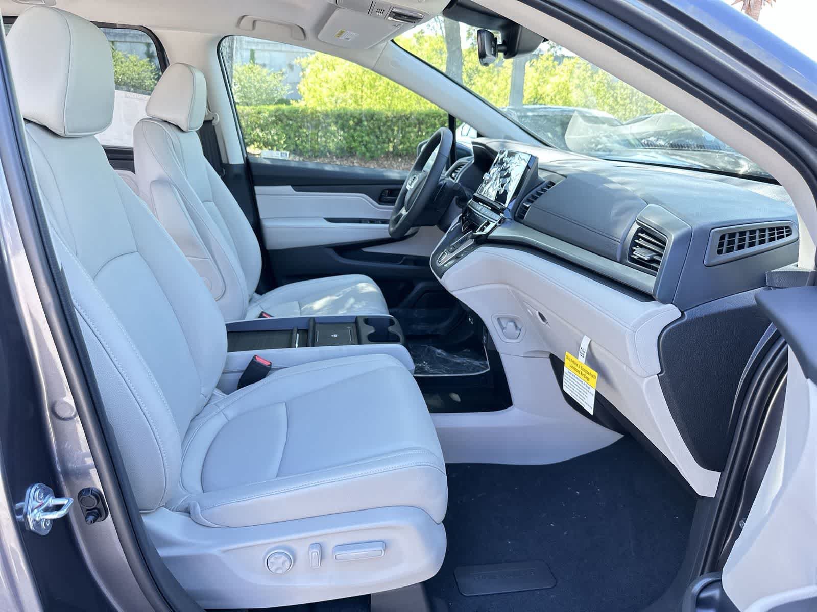 New 2026 Honda Odyssey Elite image 17