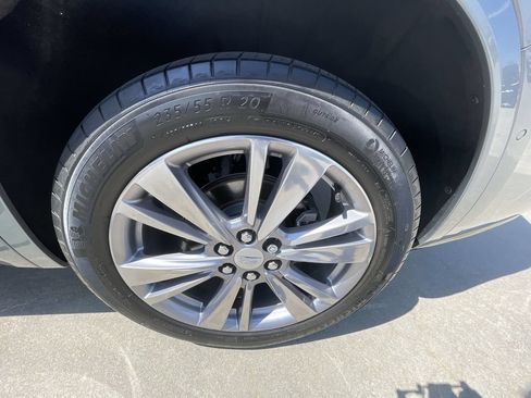 Certified 2024 Cadillac XT6 Premium Luxury w/ Technology Package AWD/4WD image 33