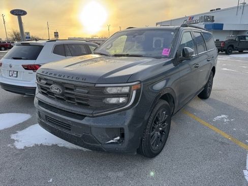 Used 2025 Ford Expedition Max Platinum w/ Stealth Performance Package image 1