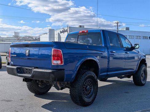 Used 2016 RAM 2500 Laramie w/ Convenience Group image 5