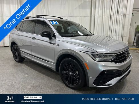 Used 2022 Volkswagen Tiguan SE R-Line FWD image 1