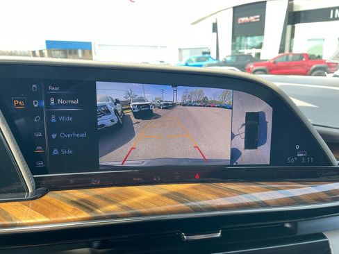 Used 2024 Cadillac Escalade Sport Platinum image 24