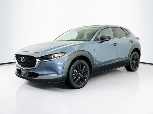 Used 2024 MAZDA CX-30 AWD 2.5 S w/ Preferred Package image 3
