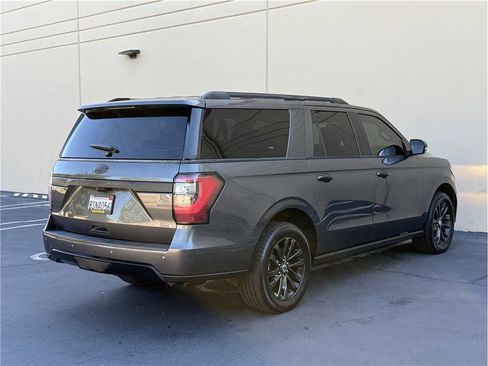 Used 2019 Ford Expedition Max Limited RWD image 6