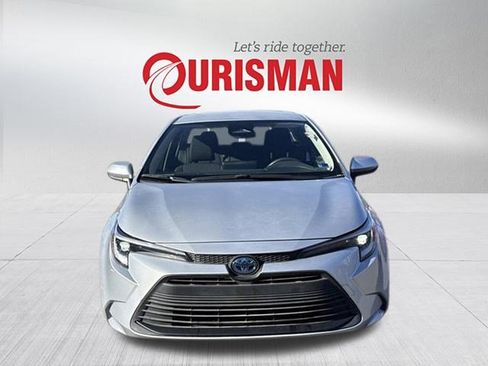 Used 2023 Toyota Corolla LE image 6
