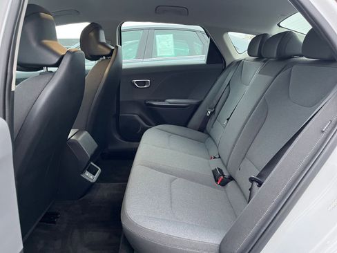 Used 2025 Kia K4 LXS image 24
