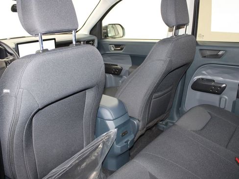 New 2026 Ford Maverick XL image 22