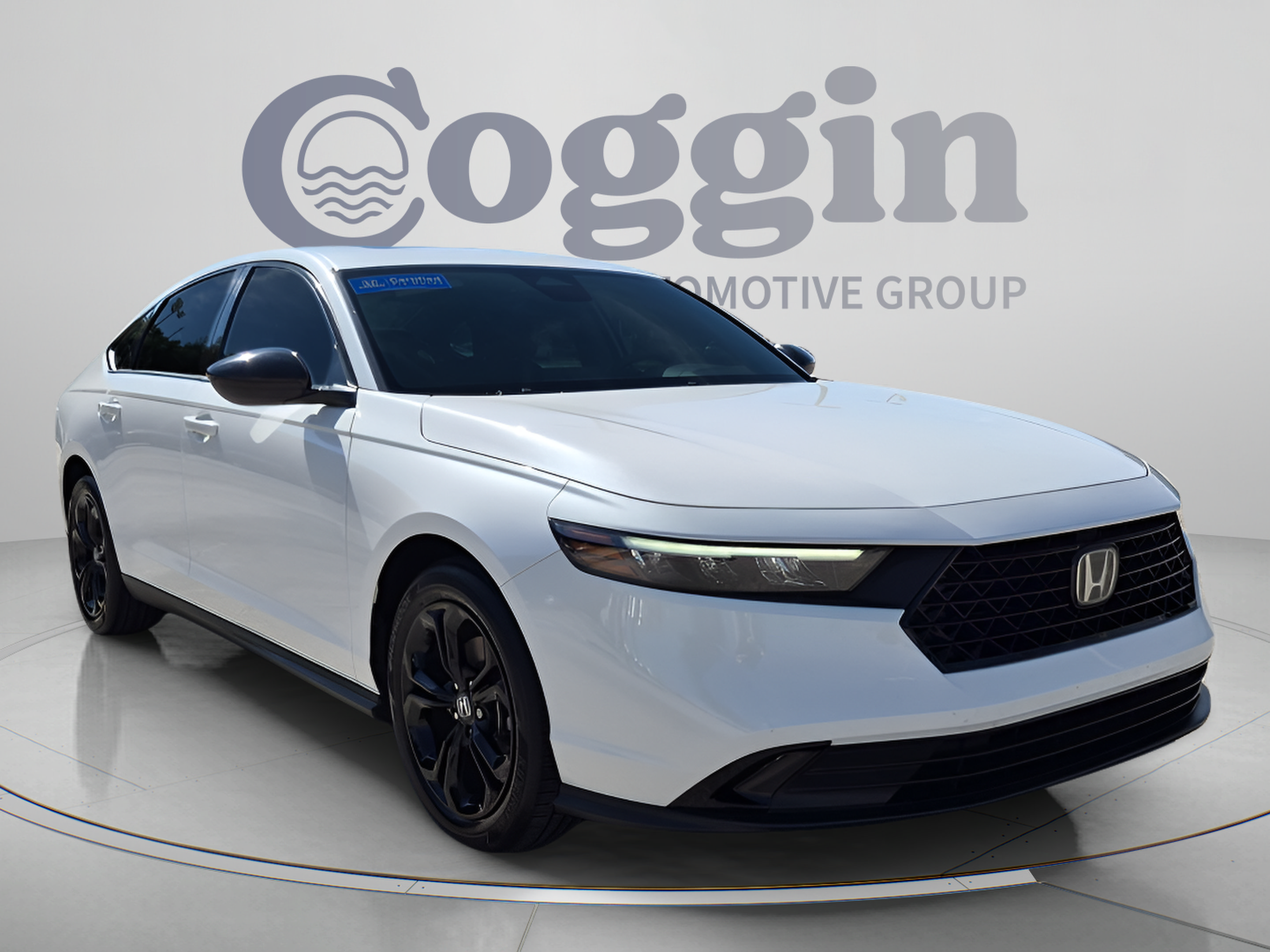 Certified 2025 Honda Accord SE image 8
