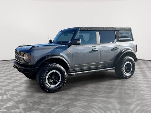 Used 2022 Ford Bronco Badlands w/ Sasquatch Package image 1