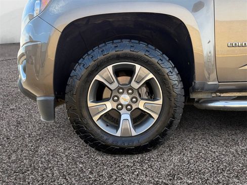 Used 2016 Chevrolet Colorado Z71 image 10