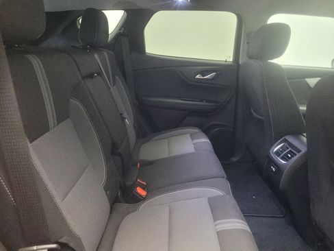 Used 2024 Chevrolet Blazer LT AWD/4WD image 19