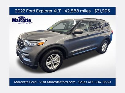 Certified 2022 Ford Explorer XLT w/ Equipment Group 202A