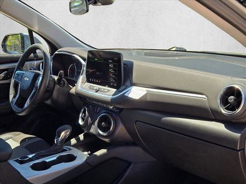 Used 2025 Chevrolet Blazer LT image 20