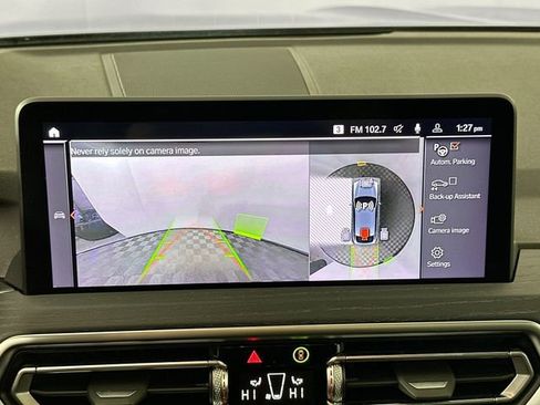 Used 2023 BMW X4 xDrive30i w/ Premium Package image 13