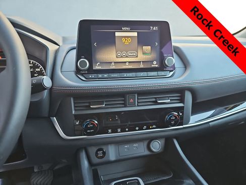 Used 2025 Nissan Rogue SV image 20