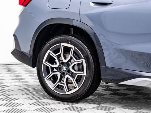 Used 2025 BMW X1 xDrive28i w/ Technology Package image 31