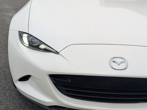 New 2026 MAZDA MX-5 Miata RF Grand Touring RWD image 10