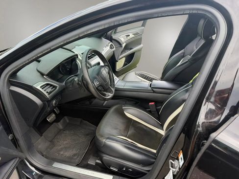 Used 2017 Lincoln MKZ Reserve w/ Luxury Package AWD/4WD image 13