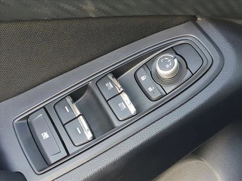 Certified 2025 Subaru Ascent Premium image 11