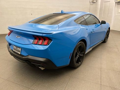 Used 2024 Ford Mustang GT RWD image 5