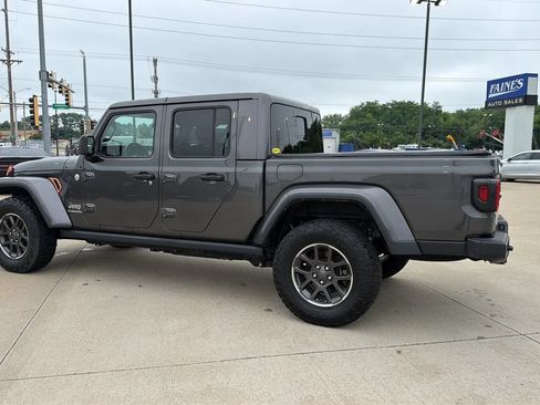 Used 2021 Jeep Gladiator Overland w/ Popular Equipment Package AWD/4WD image 11