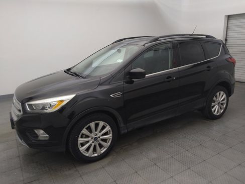 Used 2019 Ford Escape SEL FWD image 2