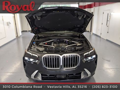 Used 2024 BMW X7 xDrive40i w/ Executive Package AWD/4WD image 28