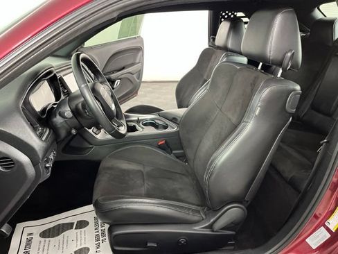 Used 2017 Dodge Challenger R/T Plus RWD image 19