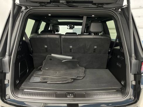 Used 2024 Jeep Wagoneer Series II image 15