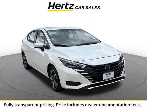 Used 2025 Nissan Versa SV FWD image 1