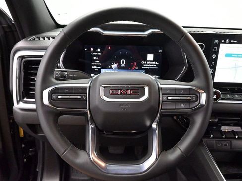 Used 2025 GMC Canyon Elevation w/ Convenience Package RWD image 15