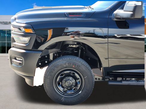 New 2026 RAM 2500 Tradesman AWD/4WD image 10