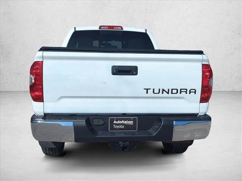 Used 2014 Toyota Tundra SR5 w/ SR5 Upgrade Package RWD image 6