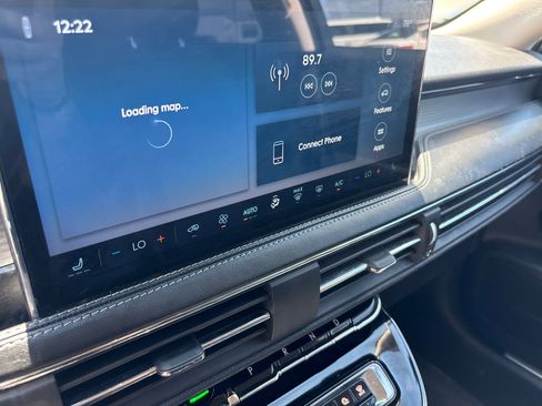 Certified 2023 Lincoln Corsair AWD w/ Rear Removable Package Tray image 19