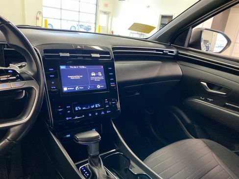 Used 2022 Hyundai Santa Cruz SEL Premium AWD/4WD image 14