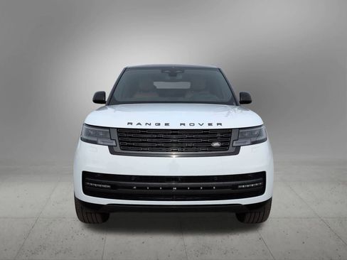 New 2026 Land Rover Range Rover SE image 9