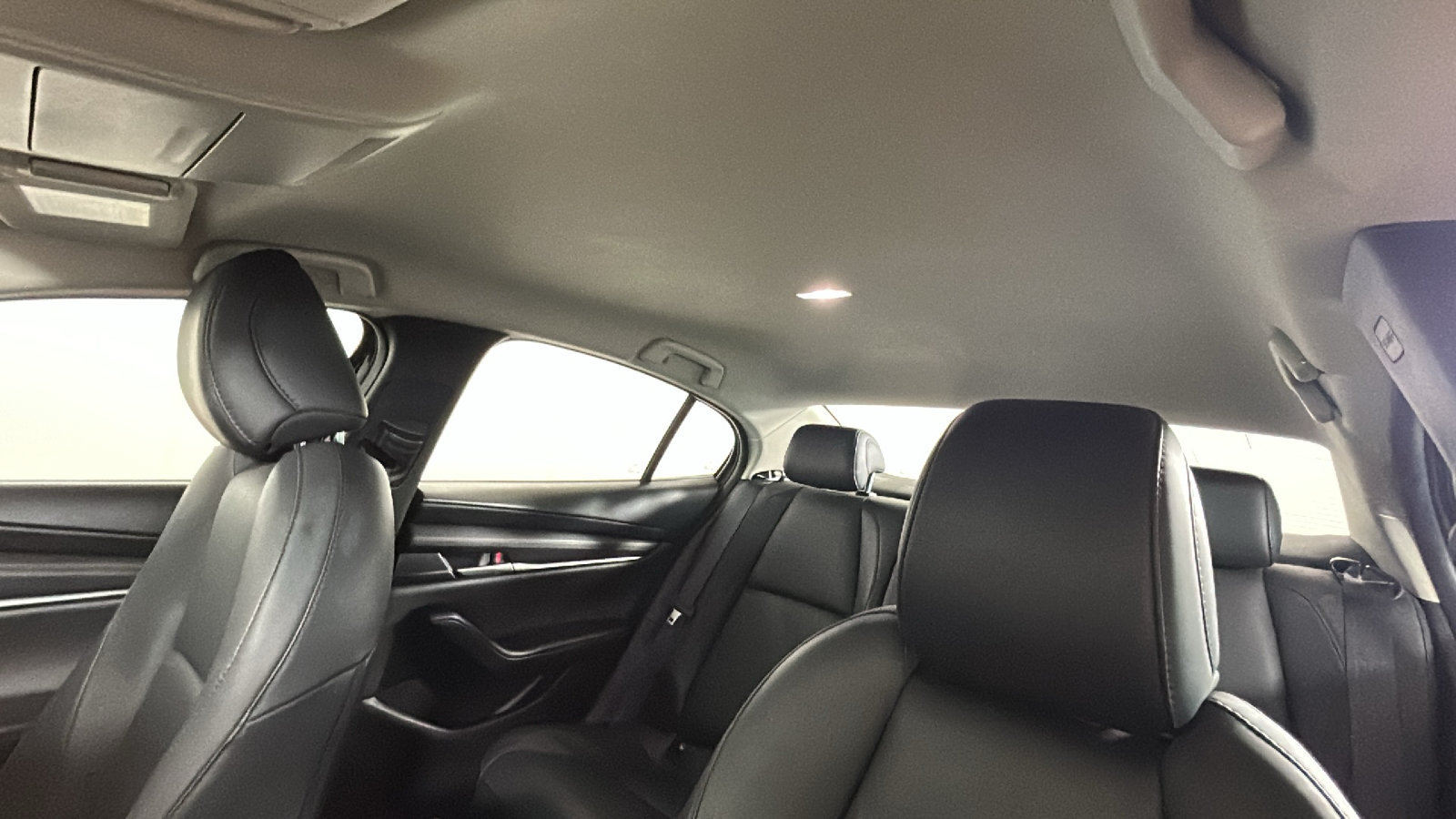 Used 2024 MAZDA MAZDA3 s FWD image 15