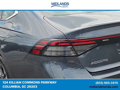 Used 2023 Honda Accord EX image 31