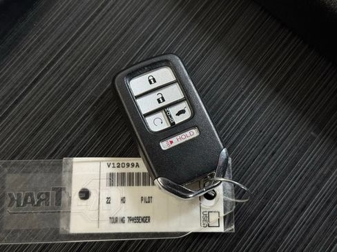 Used 2022 Honda Pilot Touring image 46