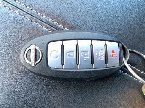 Used 2025 Nissan Altima 2.5 SV image 25