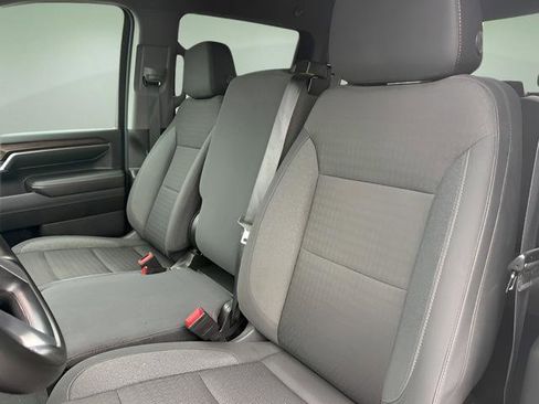 Used 2024 Chevrolet Silverado 2500 LT image 34