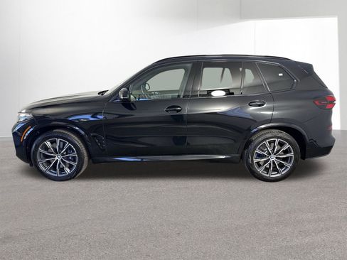 Used 2026 BMW X5 M60i image 29
