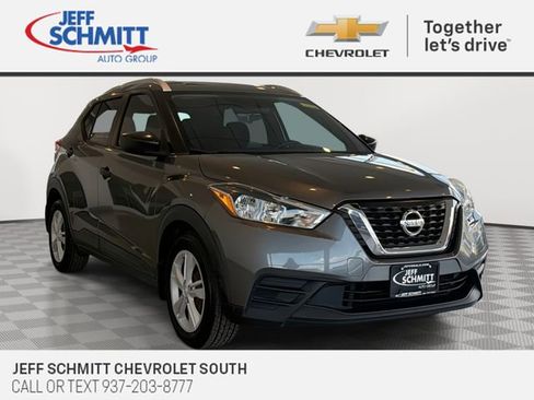 Used 2018 Nissan Kicks S w/ Exterior Electronics Package image 1